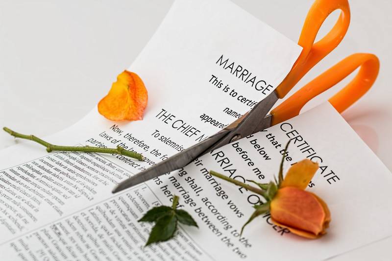 Faut-il faire appel à un notaire pour le partage des biens suite à un divorce ?